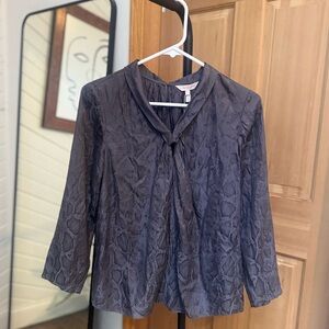 NWT Rebecca Taylor Snakeskin 🐍 Charcoal Gray Blouse
